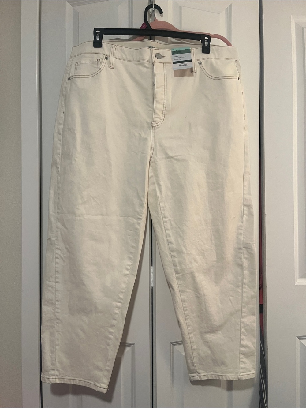 Terra & Sky Cream Straight Leg Women's Jeans